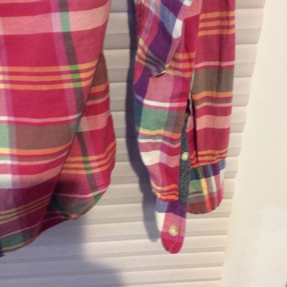 🦩 Tailored by J Crew small shirt - Picture 4 of 4